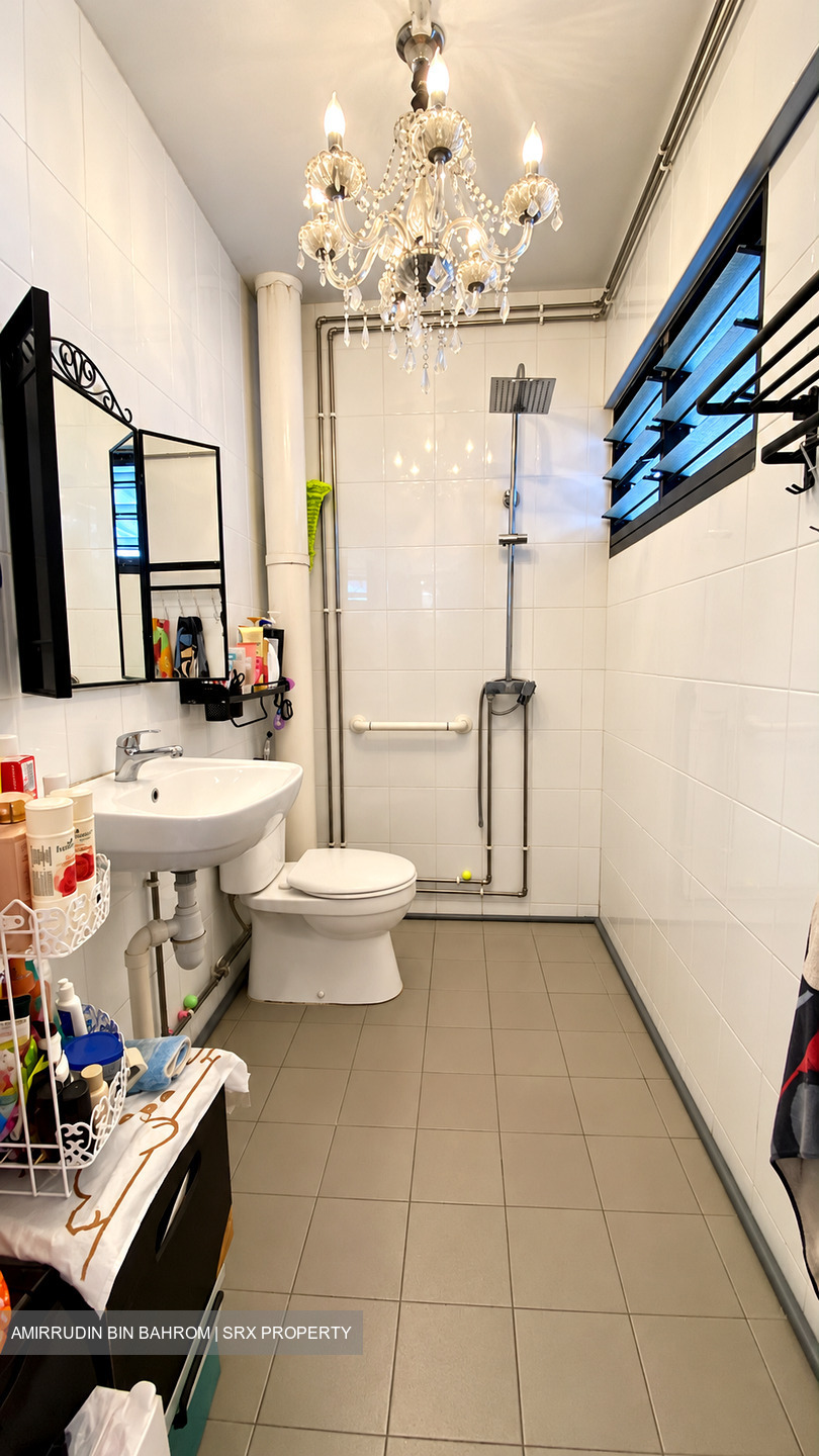 Blk 323 Woodlands Street 32 (Woodlands), HDB Executive #638332261